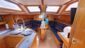 Super Castor - Dormir sur un grand voilier chauffé au vieux port By Nuits au Port